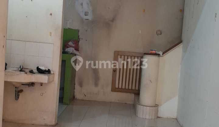 Rumah Siap Huni di Citra 2 Ext Jakarta Barat Lokasi Strategis  2