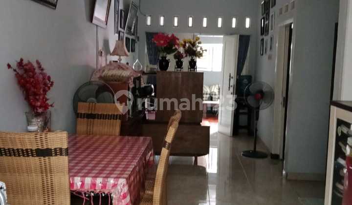 Ready-to-Occupy House in Senopati Bakasi Housing Complex