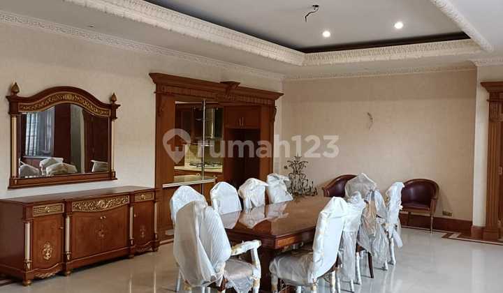 Rumah Bagus di Metr Alam 3 Pondok Indah Jakarta Salatan Strategis 