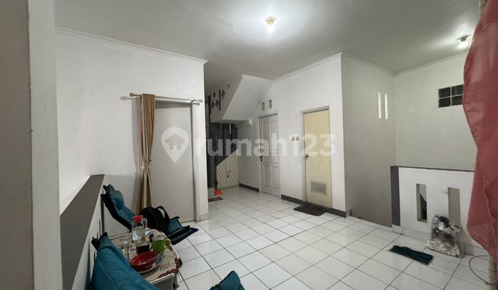 Rumah Siap huni di Taman Royal 2 Tangerang Kondisi Terawat nego 1