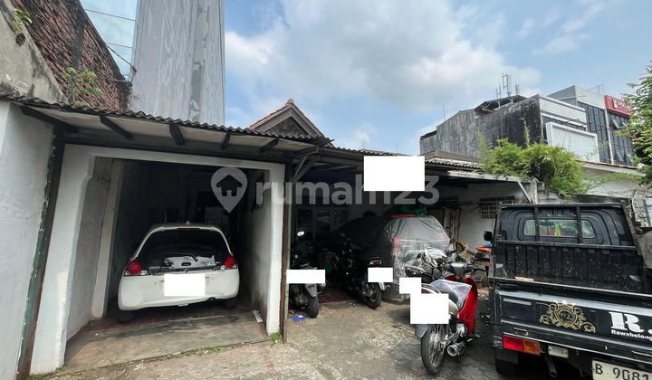 Rumah di Kebon Jeruk Jakarta Barat Lokasi Strategis nego