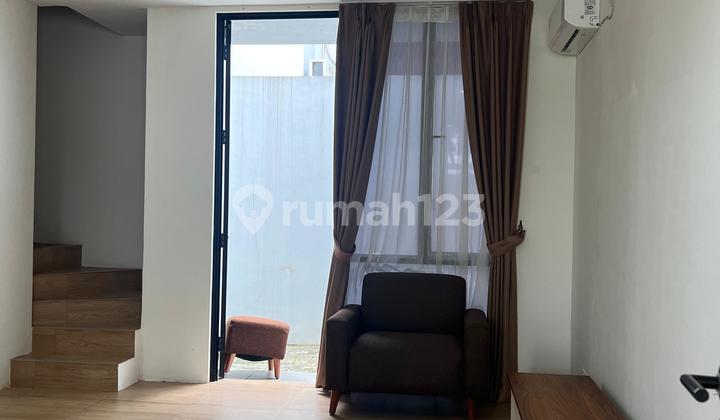 Ready-to-Live House in Cendana Parc Lippo Karawaci Tangerang 2