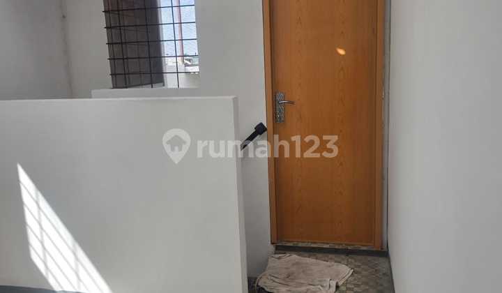 Rumah Siap Huni di Poris Tangerang Lokasi Strategis nego  2