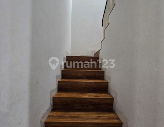 Rumah Cantik Di Green Lake City Cluster Amerika Latin Boulevard 2