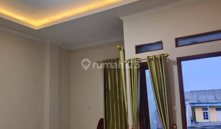 Rumah Boulevard di Semanan Raya Kalideres Jakarta Barat Startegis 1