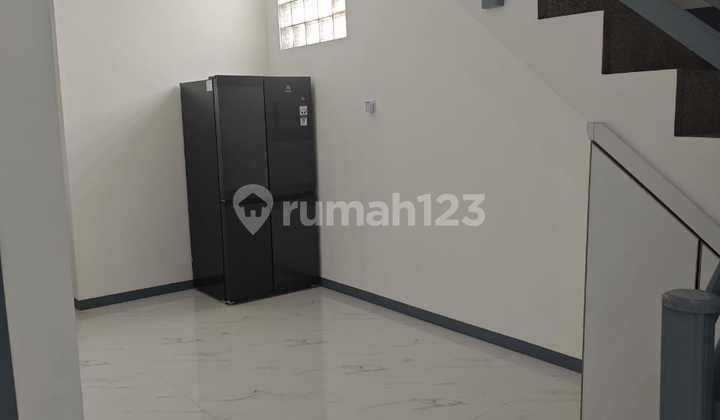 Rumah Siap Huni di Kebon Jeruk Jakarta Barat Lokasi Strategis 