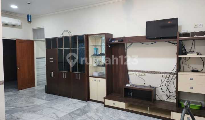 Rumah Bagus 2 Lantai di Muara Karang Jakarta Utara Strategis