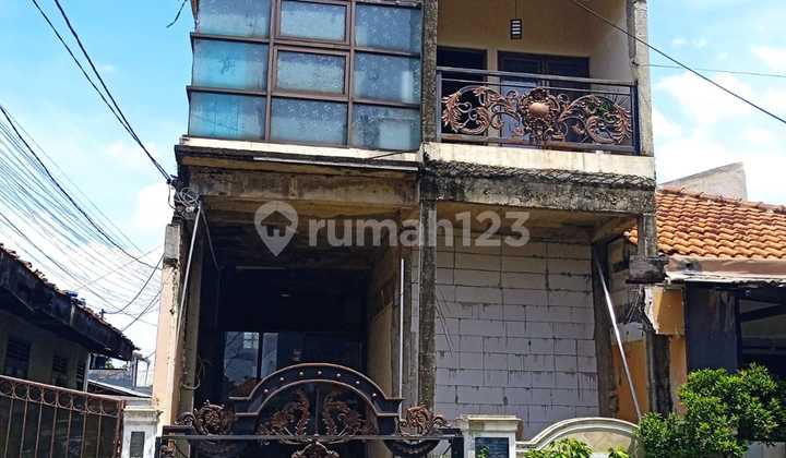 Dijual Rumah Murah Dari Harga Pasaran! Lokasi Nyaman & Strategis.(Via Lelang) Dijual Rumah Murah Dari Harga Pasaran! Lokasi Nyaman & Strategis.(Via Lelang)