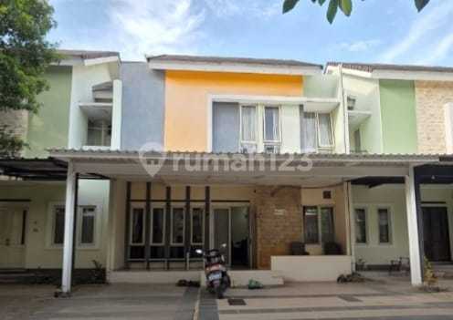 For Sale House in Gading Serpong Housing, Jasmine Cluster 2