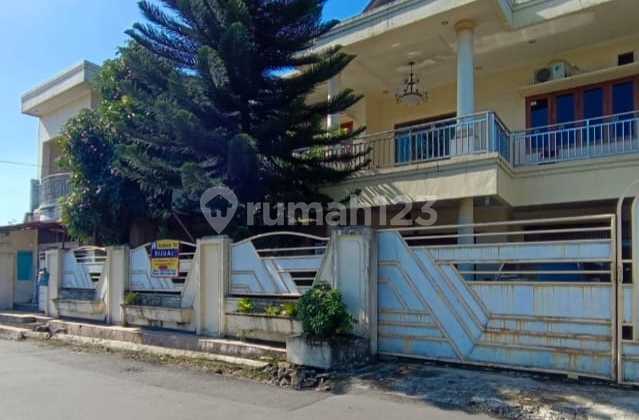 Dijual Rumah Mewah Pinggir Jalan Pembangunan, Kota Bogor, 140M, 2Lt, SHM, Harga Dibawah Pasar! Dijual Rumah Mewah Pinggir Jalan Pembangunan, Kota Bogor, 140M, 2Lt, SHM, Harga Dibawah Pasar!