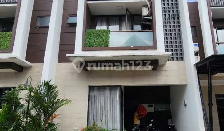 Rumah Murah Cibubur Perumahan Avyanna, Design Modern, 2Lt, 110M, SHM, 950Jt All In! Rumah Murah Cibubur Perumahan Avyanna, Design Modern, 2Lt, 110M, SHM, 950Jt All In!