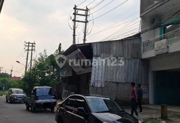Affordable Shop House for Sale Below Market Price, 2 Floors, 113M², Spacious Parking, SHM (Certificate), Bogor City - 1.1M All Inclusive! 2