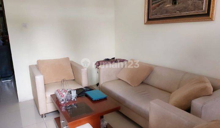 Rumah 3 Lantai Bangunan Terawat Seperti Baru Semi Furnished SHM di Yupiter, Bandung 2