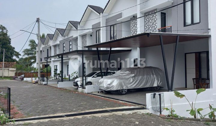 Rumah Villa Dekat Kereta Cepat Whoosh Bandung 2