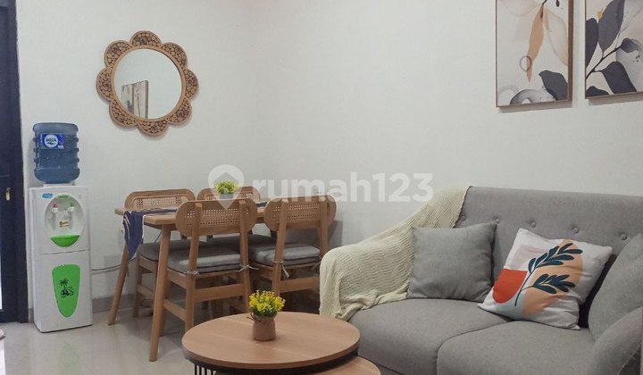 Luxury Misty Villa House in Botanical View Residence Ngamprah Karawang