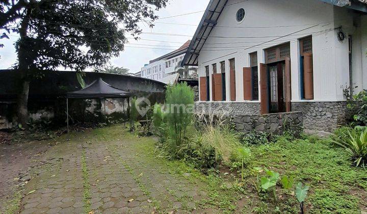 Di Jual Cepat Rumah Hitung Tanah Di Jl Ir H Juanda Dago Unfurnished 1