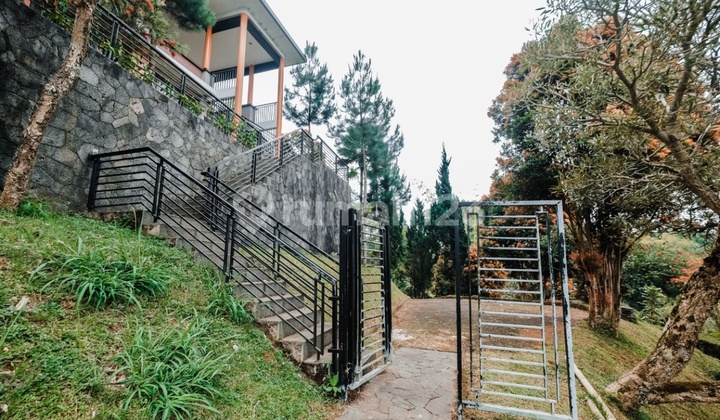 Rumah Villa Luas di Ciwidey Bandung View Pegunungan 2