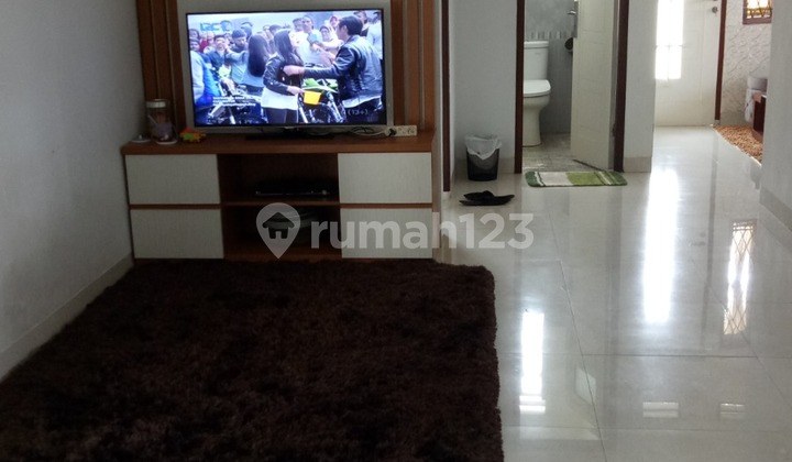 Rumah Murah Hook di Jl Tirtawangi Ciganitri 2