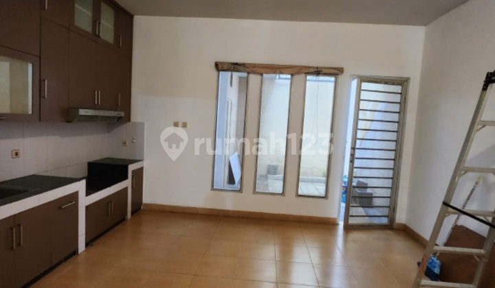 For Rent Grisenda House PIK