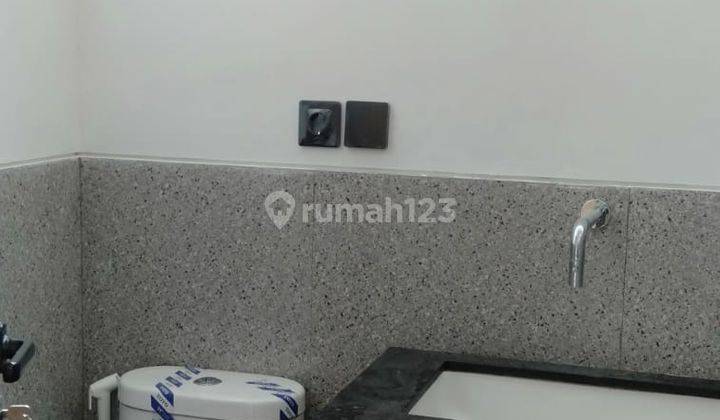 Dijual Rumah Baru Siap Huni Type Industrial di Turangga 2