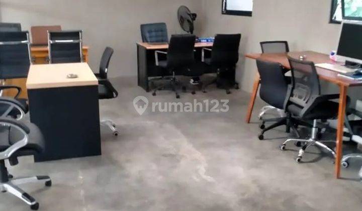Kantor di sewakan di jalan kaliurang semi furnish 1
