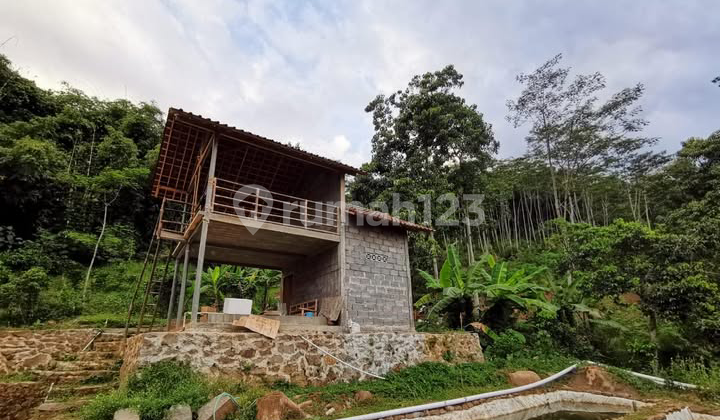 Tanah Bonus Pohon Durian View Alam di Ambarawa Semarang