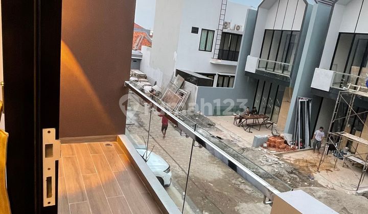 Rumah Mewah Scandinavian 2 Lantai Included Ac di Jagakarsa Jaksel