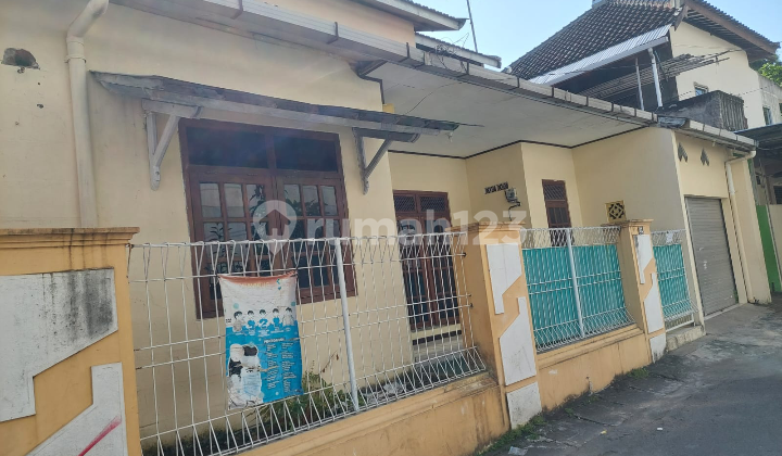 Rumah Tengah Kota Siap Huni Di Purwosari Solo 2