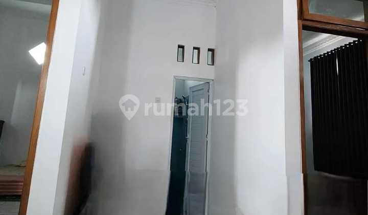 Rumah Istimewa Full Granit Ukiran Kayu Jepara di Solo 2