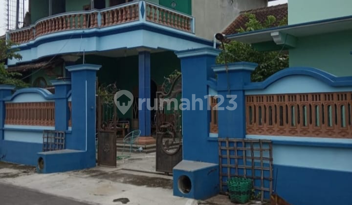 Rumah 2 Lantai Apik Bonus Kios dengan View Sawah di Mojolaban Rumah 2 Lantai Apik Bonus Kios dengan View Sawah di Mojolaban