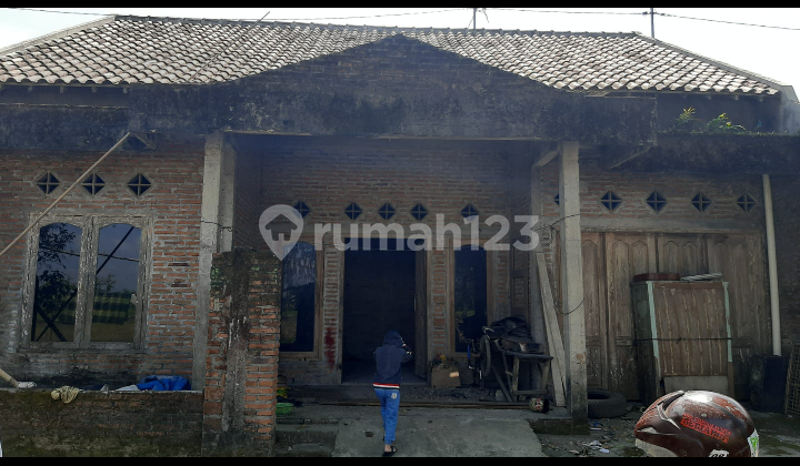 Rumah Setengah Jadi Keren Nuansa Pedesaan Di Siwal Baki Sukoharjo