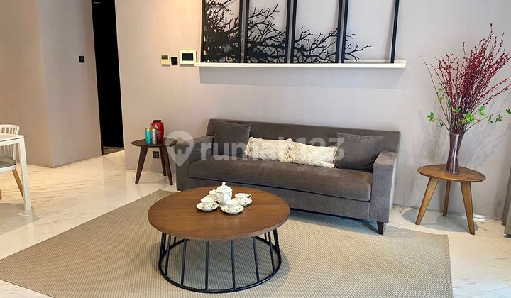 Disewakan Apartemen Senopati Suites 2+1BR, Good Furnished, South Jakarta