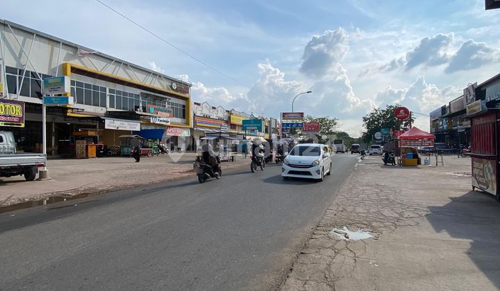 For Sale, 2 Connected Middle Hook Units at Center Point Shop House.