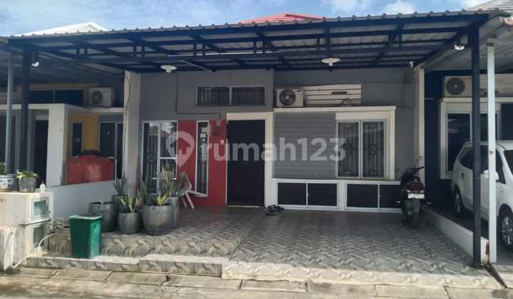 Di Jual Rumah Cantik Livia Garden Batam Centre