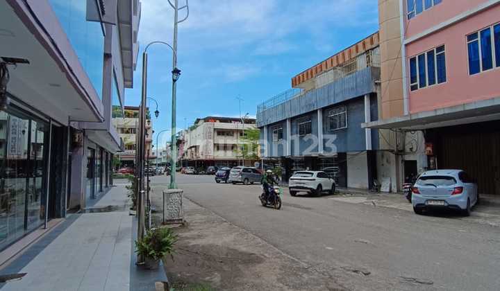 For Sale, 2 Units of Attached Shophouses in Bumi Indah Nagoya Complex 2