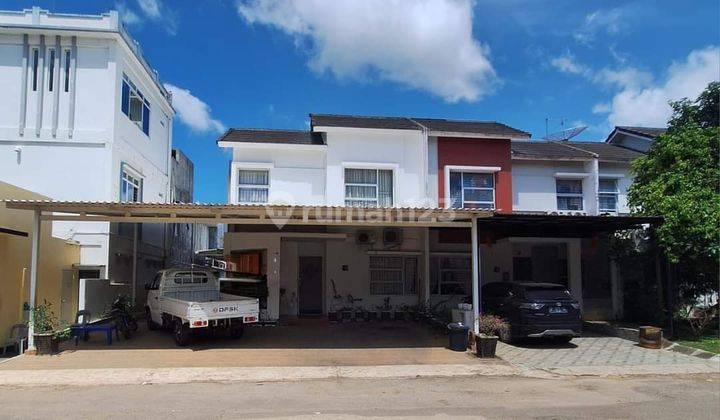 tampak depan dijual rumah hook purimas residence