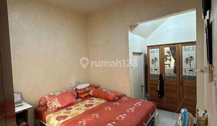 kamar tidur dijual rumah cantik livia garden