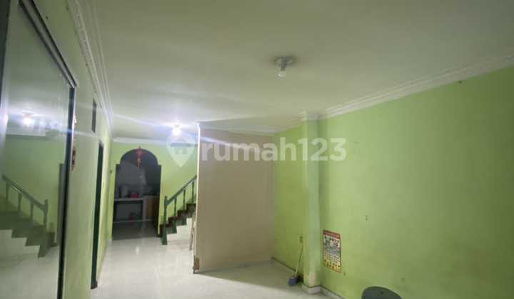 Ready-to-Occupy House in Baloi Mas Near Nagoya