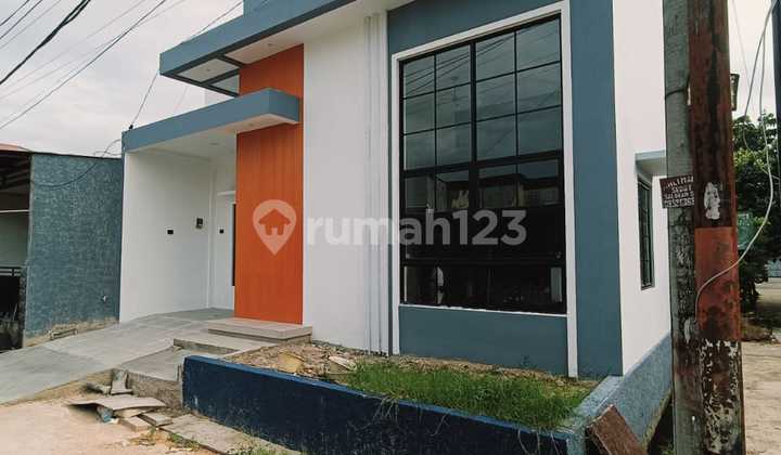 Rumah Hook Mewah di Pondok Pelangi Tahap 3 Dekat Iteba