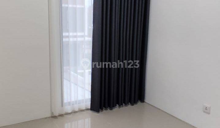 Disewakan Full Furnished Rumah Citraland Megah  2