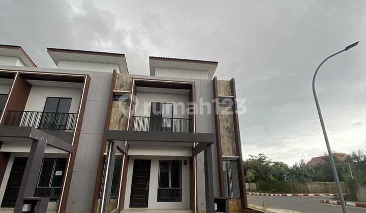 Rumah Siap Huni di Grand Mansion Dekat One Mall