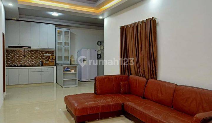 Di Jual Rumah Puri Selebriti Hook Full Renovasi 2