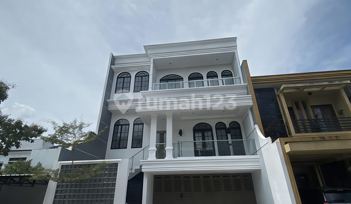 Rumah Mewah di Bukit Indah Sukajadi Dekat Central Sukajadi Rumah Mewah di Bukit Indah Sukajadi Dekat Central Sukajadi