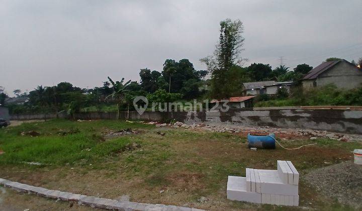 Di  Tanah Harga di Bawah Njop Lokasi Pinggir Jalan Akses Enak