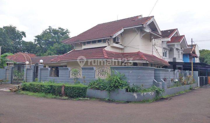 Rumah Hook Tanah luas di Bintaro Jaya Sektor 2 1