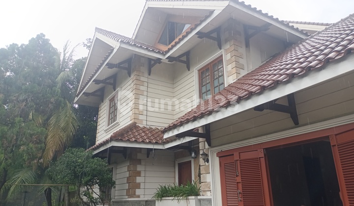Rumah Lux Kawasan Kemang Deket ke Senopati Blok M Kebayoran Baru 1
