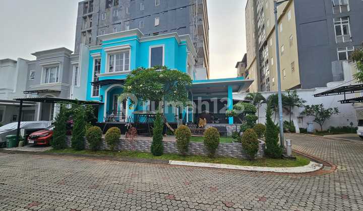 Nempel Universitas Bina Nusantara Kemanggisan. Deket Mall Slipi, Senayan