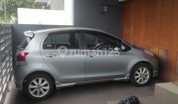 Kawasan Kampus Binus Kemanggisan. Selangkah Ke Slipi. Senayan. 2