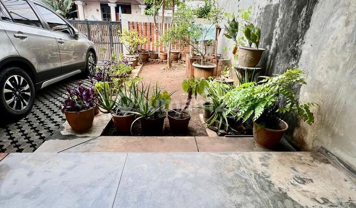 Strategic and Profitable Boarding House in Setiabudi 2