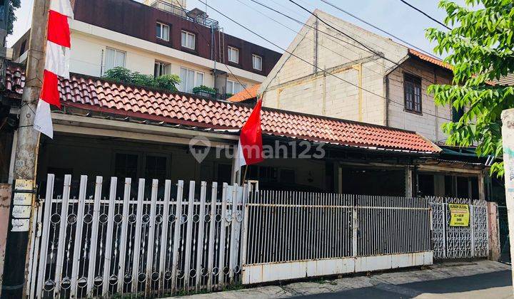 Jual Rumah Mewah Murah di Gandaria Utara, Jakarta Selatan 1